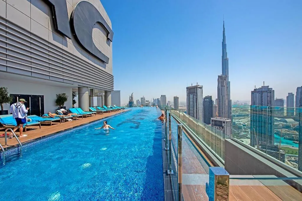 Opulent Hollywood Styled Flat In Paramount Tower Apartment Dubai 0*,