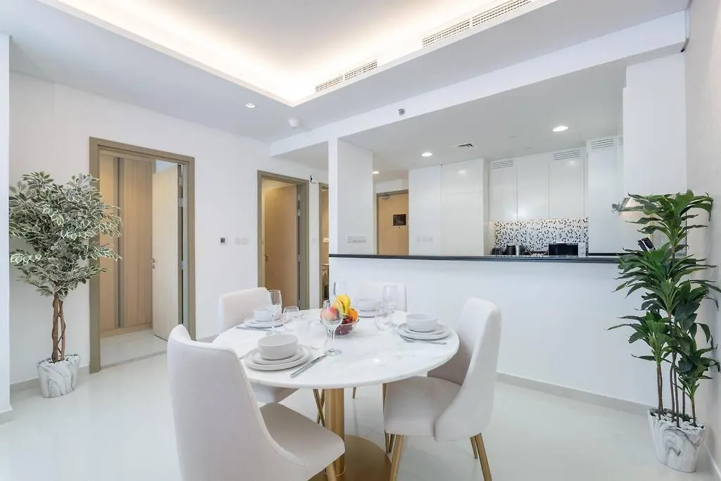 Opulent Hollywood Styled Flat In Paramount Tower Apartment Dubai United Arab Emirates